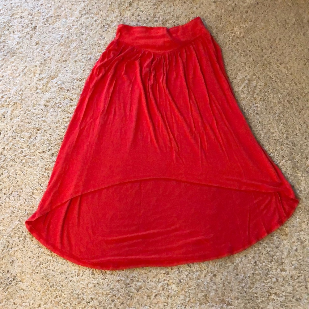 High low skirt